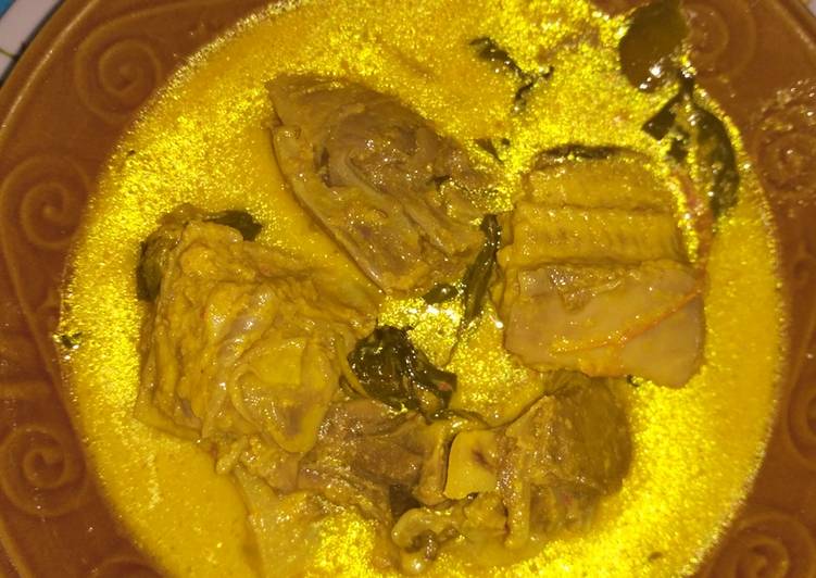 Resep Gulai ikan pari pedas dan gurih 😘 yang Enak Banget