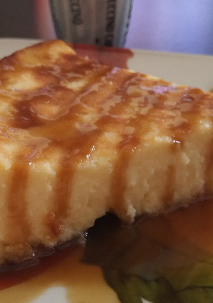 Una foto de Tarta de Queso de la Viña con Toffee al Ron (San Sebastián Cheese)