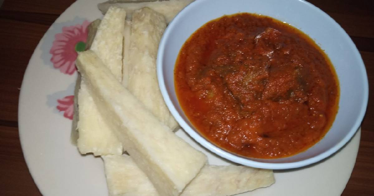 Boiled yam with stew Recipe by Bukang Abujamom Cookpad
