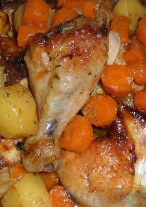 Una foto de Pollo a la Compota