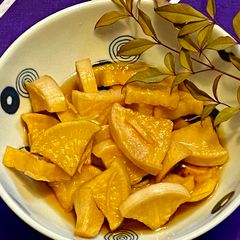 A picture of Japanese Daikon Soy Pickles.