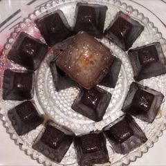A picture of Chocolate.
