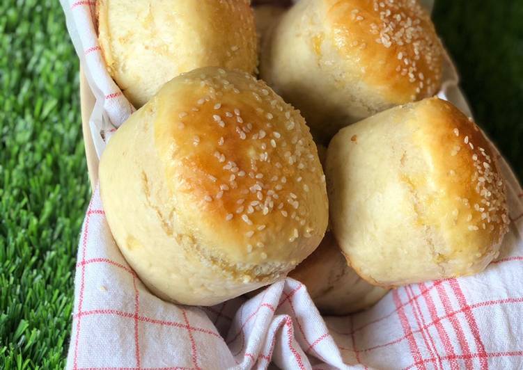 Step-by-Step Guide to Make Quick Potatoes burger bun