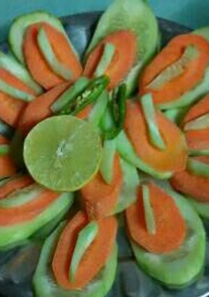 A picture of Cucumber and carrot.