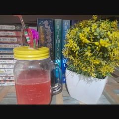 A picture of Healthy juice.