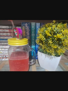 A picture of Healthy juice.