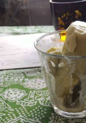 A picture of Green tea ice cream.