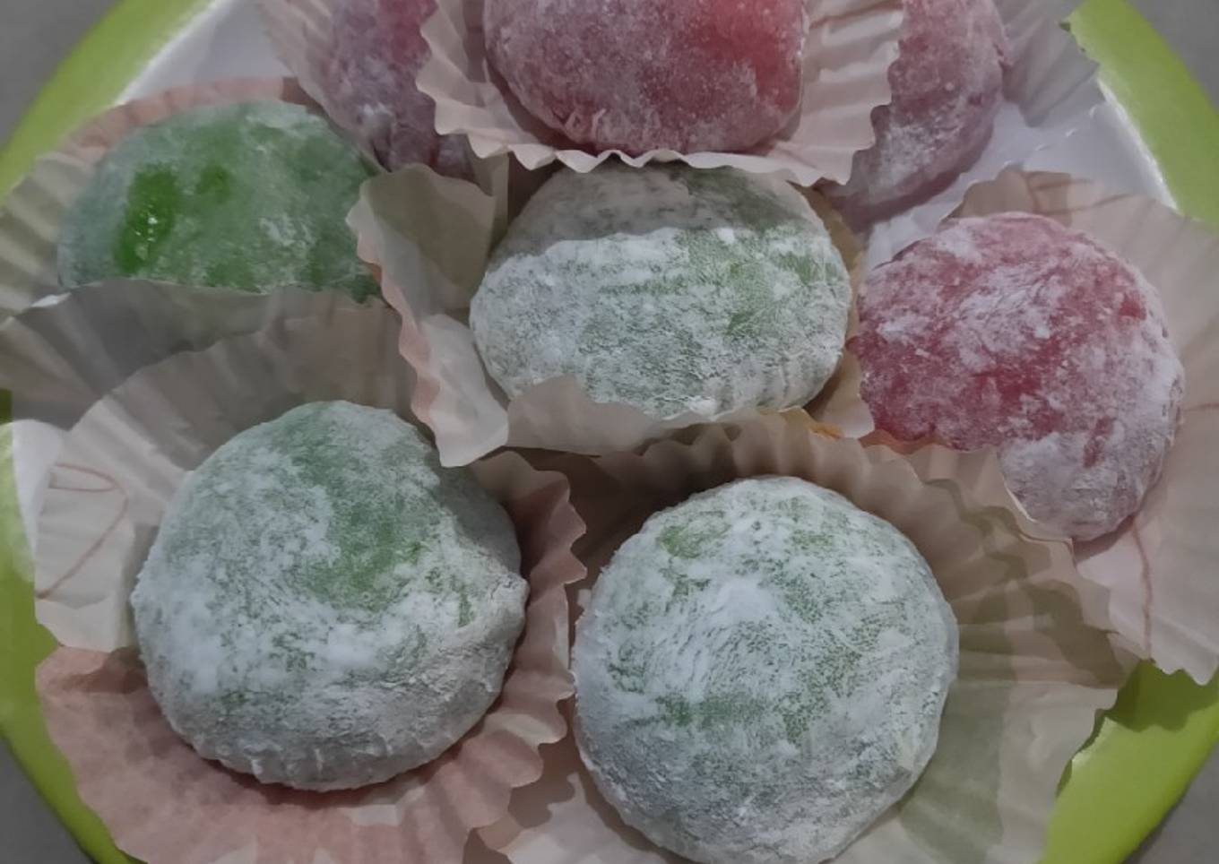 Resep Kue moci isi kacang & isi kelapa