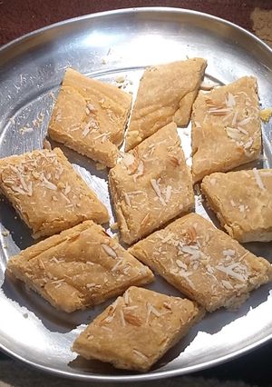 A picture of Besan ki Barfi.