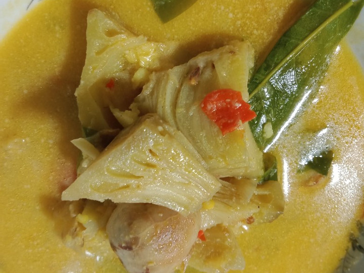 Langkah Mudah untuk Menyiapkan Sayur lodeh kluwih yang Enak