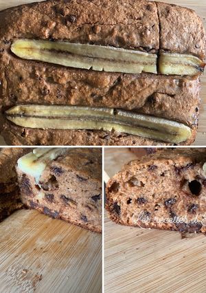 Une photo de Banana bread aux pépites de chocolat au cake Factory ou four