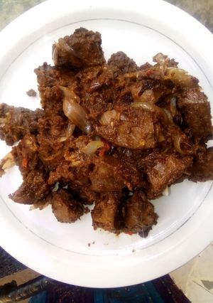 A picture of Tsiren Tukunya.
