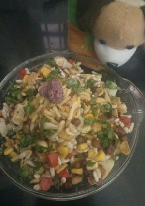 A picture of Jhal muri.