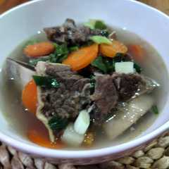 A picture of Sop Iga Sapi.