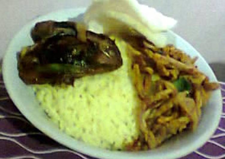 Resep Nasi Kuning yang Menggugah Selera