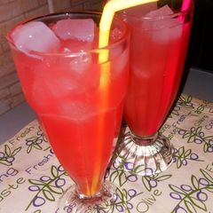 A picture of Water melon agua fresca.