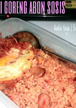 Foto resep Nasi goreng sosis abon. Menu praktis n kilat buat bekal