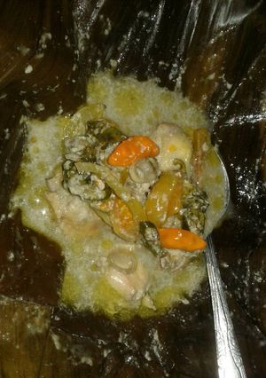 Foto resep Garang Asem Ayam bungkus Daun
