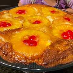 รูปของ Pineapple upside down cake