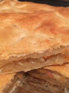 Una foto de Empanada de zamburiñas en hojaldre