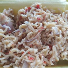 A picture of Indomine noddles.