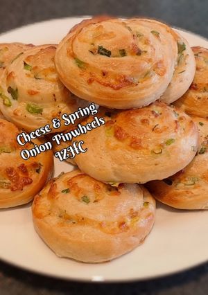 A picture of 🍕Cheese Spring Onion Pinwheel🍕.