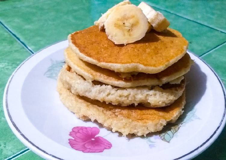 BIKIN NAGIH! Inilah Resep Pancake Oat Banana Anti Gagal