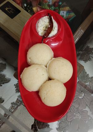 A picture of Instant rava idli.
