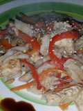 Chow mein de pollo (fideos fritos chinos)