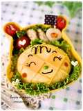 Melonpanna Omurice Character Bento