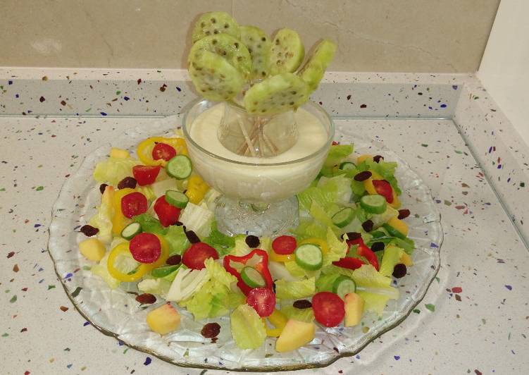 Merienda vegetal con smoothie y piruletas de higo chumbo