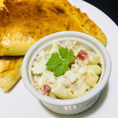 A picture of Creamy salad.