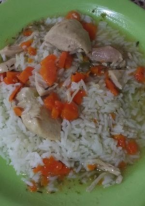 Una foto de Arroz con salsa al tomillo
