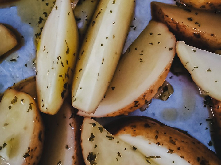 Anti Ribet, Memasak Kentang Panggang Bunda Pasti Bisa