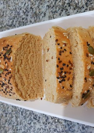 A picture of Whole Wheat 5 Seed bread.