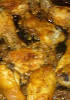 A picture of My Garlic Hot Wings.