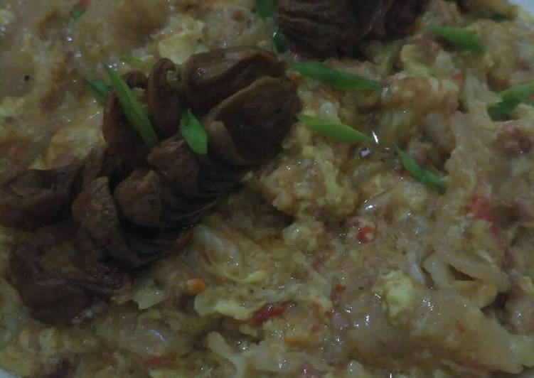 Seblak with corned beef khas Rini abong