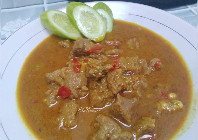 Gulai daging sapi bumbu indofood