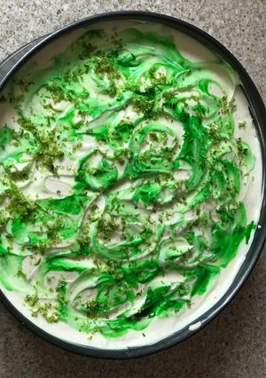A picture of Key lime Pie.