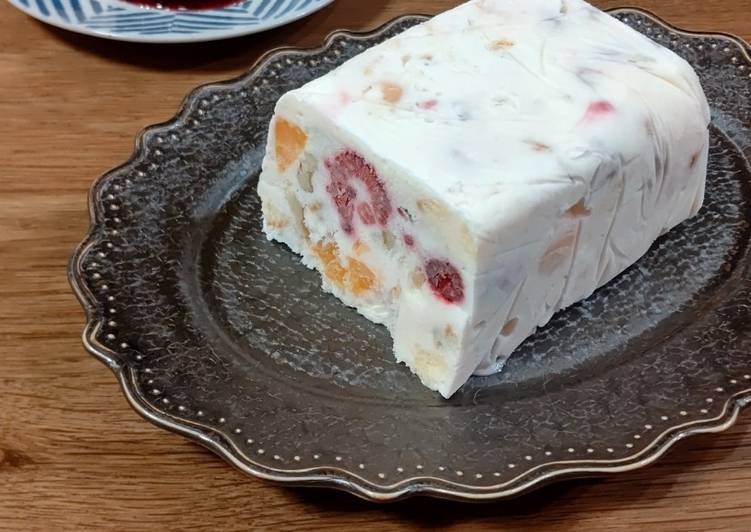 Steps to Make Any-night-of-the-week ★Semifreddo made with drained yogurt★ | Easy Recipe For One