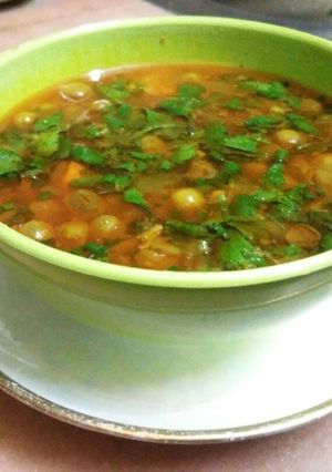 A picture of Aloo Matar Paneer.