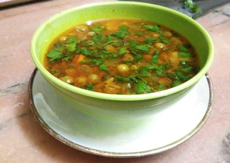 Step-by-Step Guide to Make Any-night-of-the-week Aloo Matar Paneer