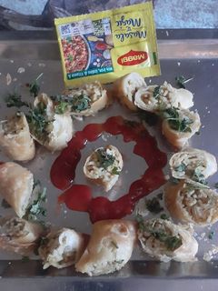 मोमो (momo recipe in Hindi) रेसिपी मुख्य फोटो