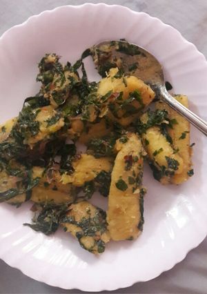 A picture of Fried Raw Banana.