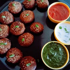 A picture of Healthy delicious Pearl millet flour and jowar millet flour traditional Voda.