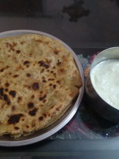 आलू का परांठा(aaloo ka paratha recipe in hindi) रेसिपी मुख्य फोटो