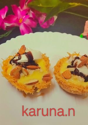 A picture of Sevai basket with mango Rabri.