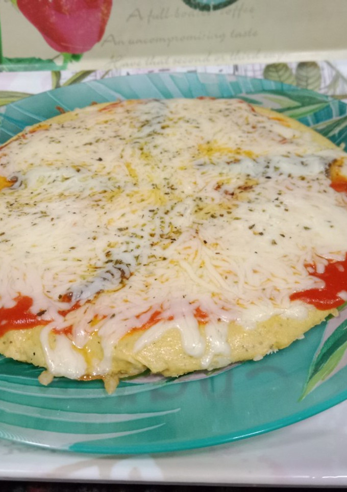 Una foto de Pizza con base de atún