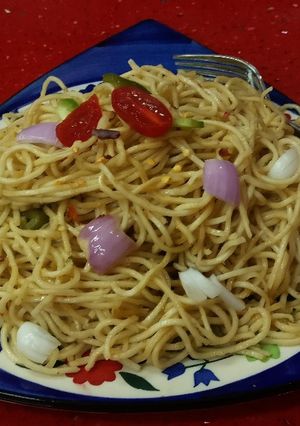 A picture of Hakka noodles.