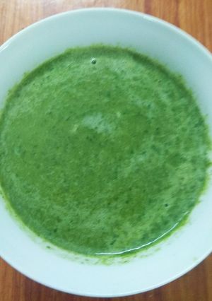 A picture of No fuss Palak soup.